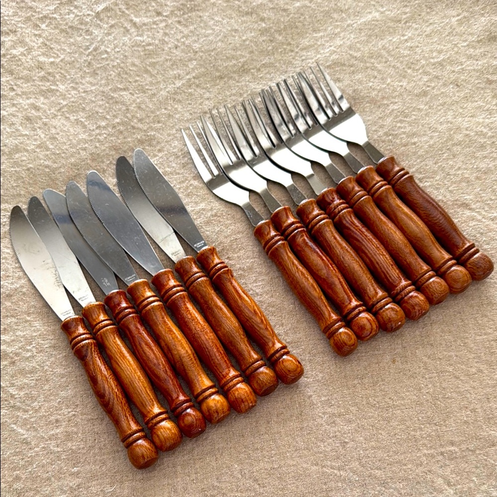VTG | Wooden Handle Stainless Steel Flatware🍴